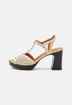 Босоножки на высоком каблуке KEGY Chie Mihara, цвет leche/champan