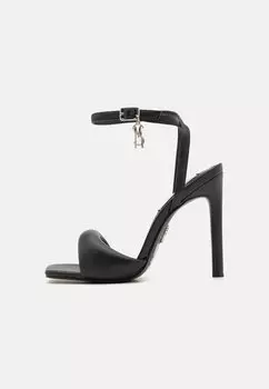 Босоножки на высоком каблуке UNIVERSAL Steve Madden, цвет black leat