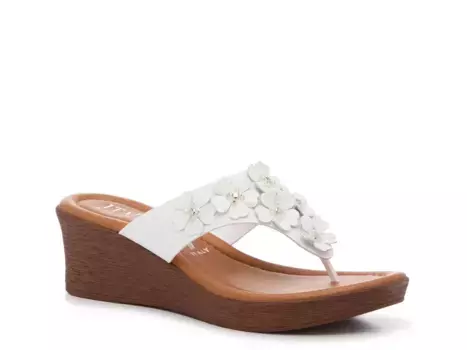 Босоножки-платформы Brynne Italian Shoemakers, White