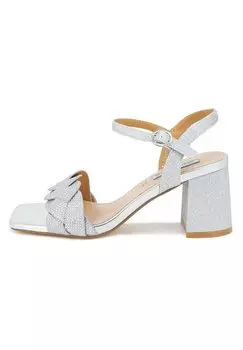 Босоножки Queen Helena