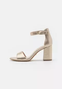 Босоножки с ремешком Tamaris, цвет light gold