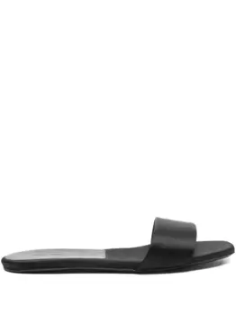 Босоножки Stella с атласной резинкой Loulou, черный