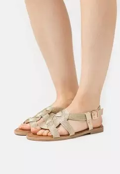 Босоножки XTI