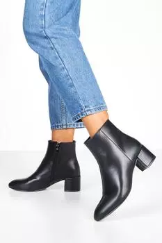 Босовые ботинки на блок-каблике Boohoo, черный