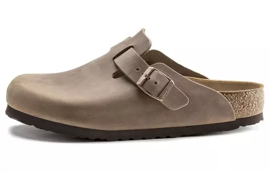 Бостонские сабо с закрытым носком унисекс Birkenstock, цвет Light Coffee