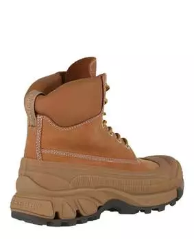 Ботильоны Артура Burberry, бежевый