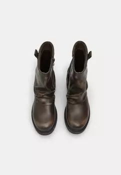 Ботильоны Bata, коричневый