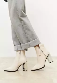 Ботильоны Cesare Gaspari, бежевые