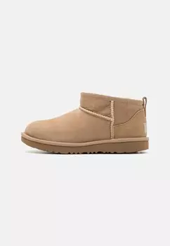 Ботильоны CLASSIC ULTRA MINI UNISEX UGG, песочный