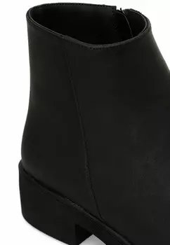 Ботильоны FLAT Butigo, черный