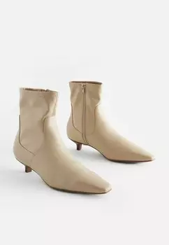 Ботильоны FOREVER COMFORT CHISEL TOE Next, бежевый