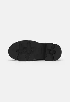 Ботильоны Jtrap Steve Madden, черный