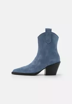 Ботильоны ковбойские/байкерские CPH238 Copenhagen, цвет cloud