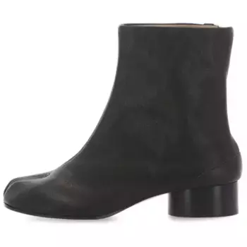 Ботильоны Maison Margiela Tabi кожаные, черный