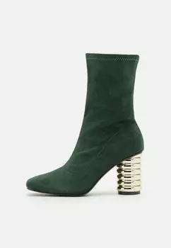 Ботильоны Menbur, боск зеленый