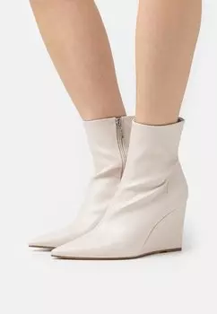 Ботильоны на каблуке Steve Madden