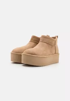 Ботильоны на платформе EMBRACCE Madden Girl, бежевый
