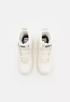 Ботильоны на платформе FUSION HYB MID Buffalo, белый