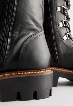 Ботильоны на платформе REGULAR FIT Next, черный