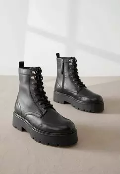 Ботильоны на платформе SIGNATURE FOREVER COMFORT CHUNKY REGULAR FIT Next, черный