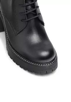 Ботильоны на платформе Yokono, черный
