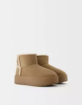 Ботильоны на плоской подошве с подкладкой из искусственной овчины Bershka, коричневый