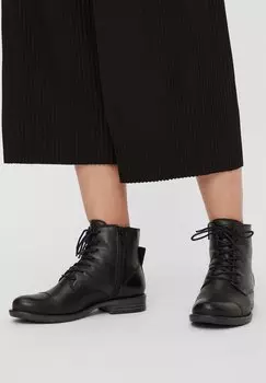 Ботильоны на шнуровке Bianco