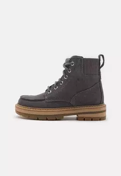 Ботильоны на шнуровке Clarks, цвет dark grey