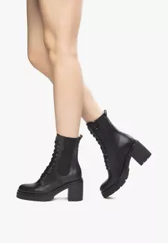 Ботильоны на шнуровке NeroGiardini, черный