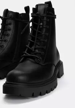 Ботильоны на шнуровке PULL&BEAR, черный