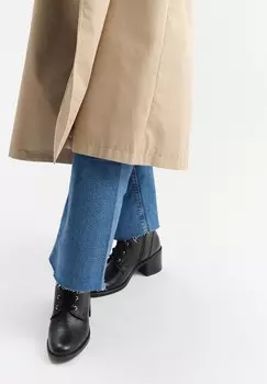 Ботильоны на шнуровке RYKO, черный