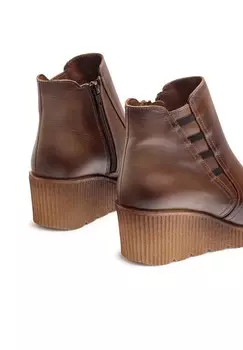 Ботильоны на танкетке MADONA Yokono, коричневый