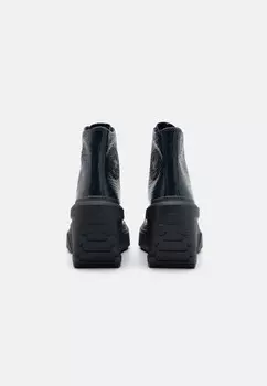 Ботильоны на высоком каблуке CHUCK 70 DE LUXE WEDGE PLATFORM Converse, темно-синий