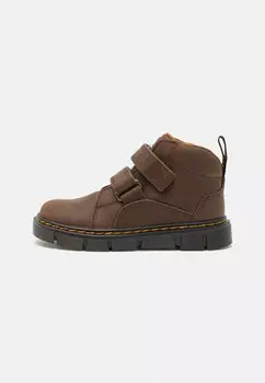 Ботильоны RAFFE BOOT UNISEX Dr. Martens, темно-коричневый