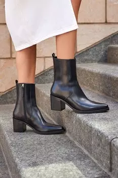 Ботильоны с острым носком и каблуком Forever Comfort Next, черный