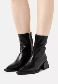 Ботильоны Vivian Vagabond, черный