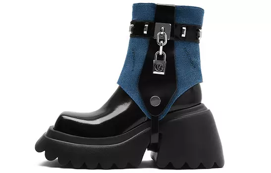 Ботильоны женские черный Kmd