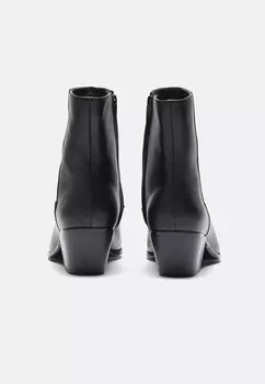 Ботильоны Zign, черный