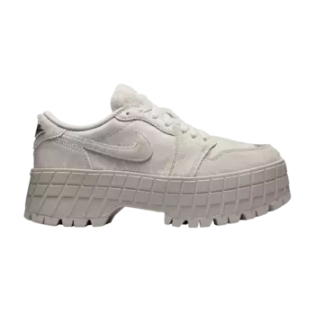 Ботинки Air Jordan Wmns Air Jordan 1 Low Brooklyn 'Light Bone Pony', кремовый