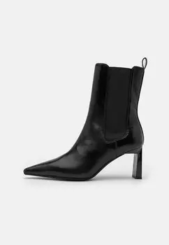 Ботинки Armani Exchange, цвет black