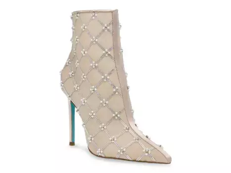 Ботинки Betsey Johnson Larkk, шампанское