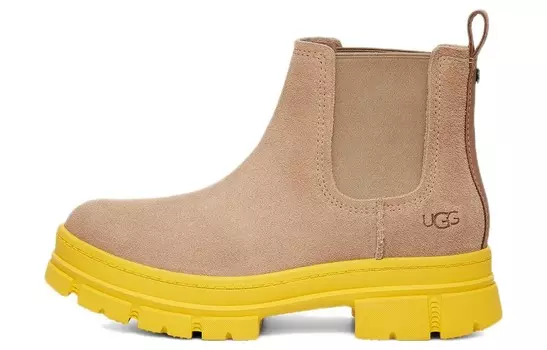 Ботинки Челси женские песочные Ugg