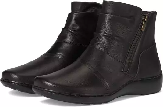 Ботинки Clarks Cora Pace, цвет Chocolate Leather