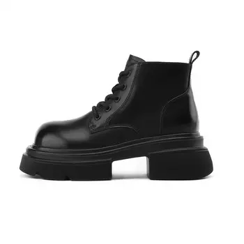 Ботинки DAPHNE Martin Boots Women's
