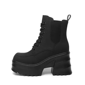 Ботинки DAPHNE Martin Boots Women's