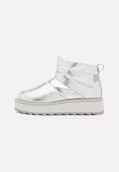 Ботинки для снега Tamaris, цвет silver