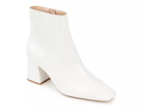 Ботинки Haylinn из коллекции Journee Journee Collection, белый