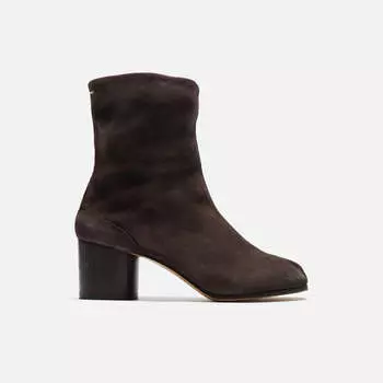Ботинки Maison Margiela WMNS Tabi Ankle Boots H60, цвет Dark Brown Suede