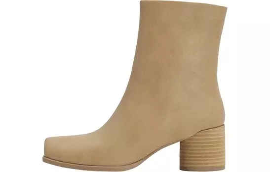 Ботинки Martin женские черный Urban Revivo