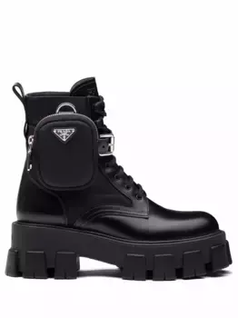 Ботинки Monolith с клатчем Prada, черный